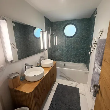 Beautiful With Sea View Willa Saint-Raphaël