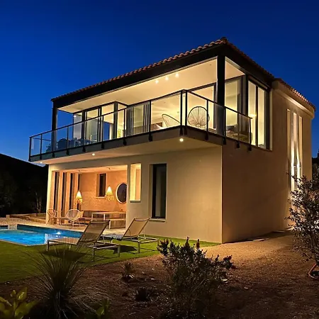 Beautiful With Sea View *