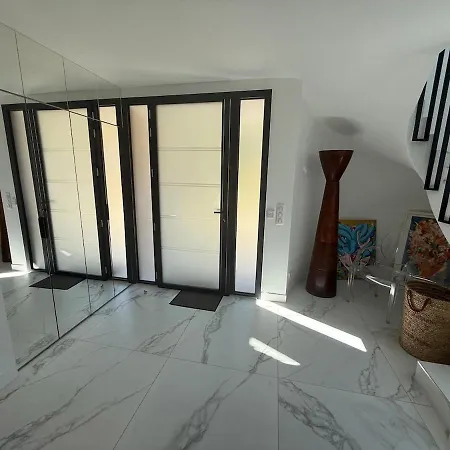 Beautiful With Sea View Willa *