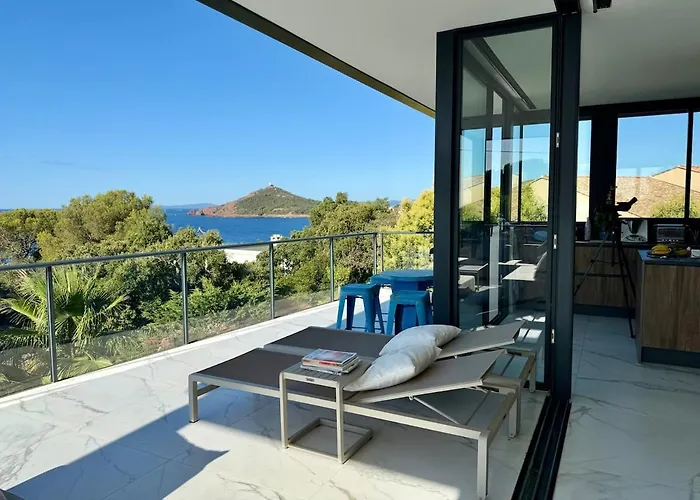 Beautiful With Sea View וילה Saint-Raphaël